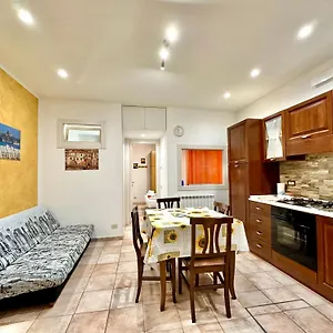 Apartment Il Rifugio Del Marinaio By Housilia, Cefalù
